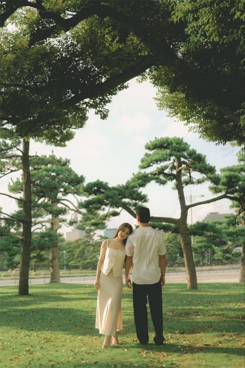 Laras & Bima — 06